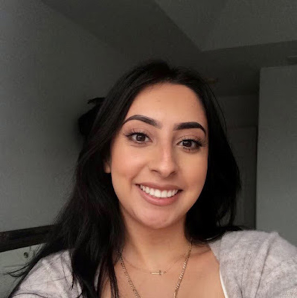 Meet your Posher, Jessica - Picture 1 of 1